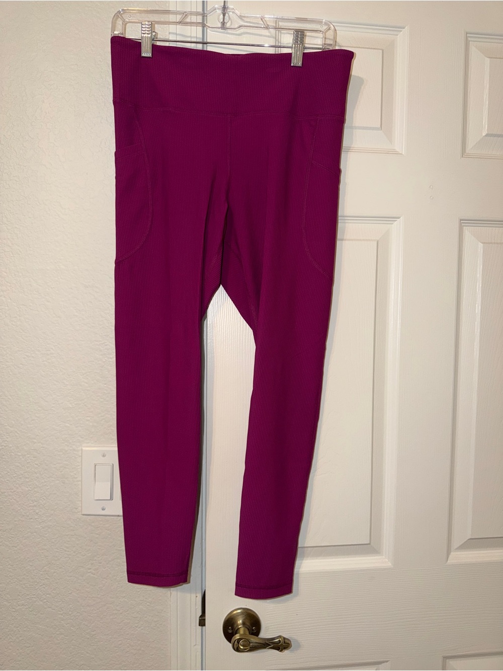 Old Navy High-Rise Ribbed Leggings Magenta